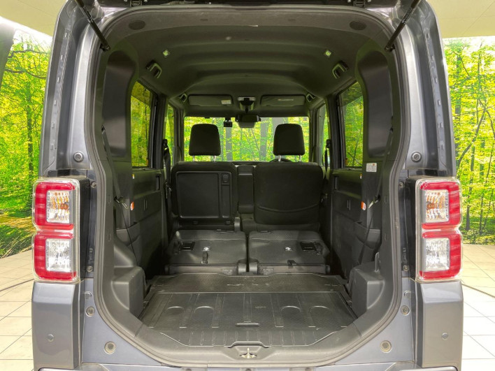 2021 Toyota Pixis Mega 3BA-LA700A (UW-69f1f7517611a)[27]