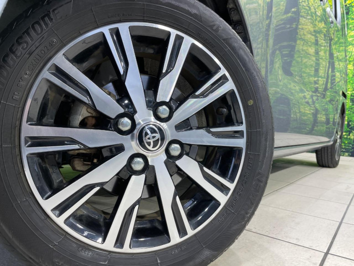 2021 Toyota Pixis Mega 3BA-LA700A (UW-69f1f7517611a)[7]