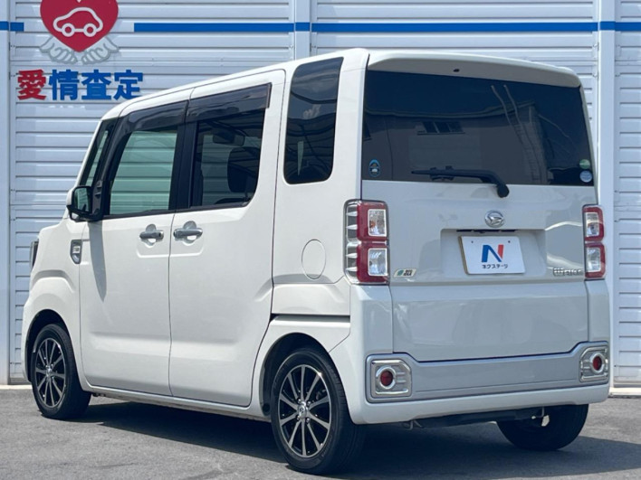 2015 Daihatsu Wake DBA-LA700S (UW-69f1f751acb75)[21]