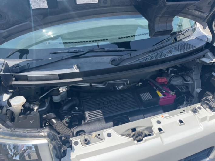 2015 Daihatsu Wake DBA-LA700S (UW-69f1f751acb75)[8]