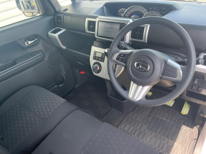 2015 Daihatsu Wake DBA-LA700S (UW-69f1f751acb75)[12]