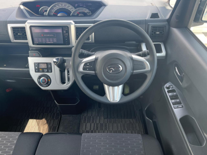 2015 Daihatsu Wake DBA-LA700S (UW-69f1f751acb75)[28]