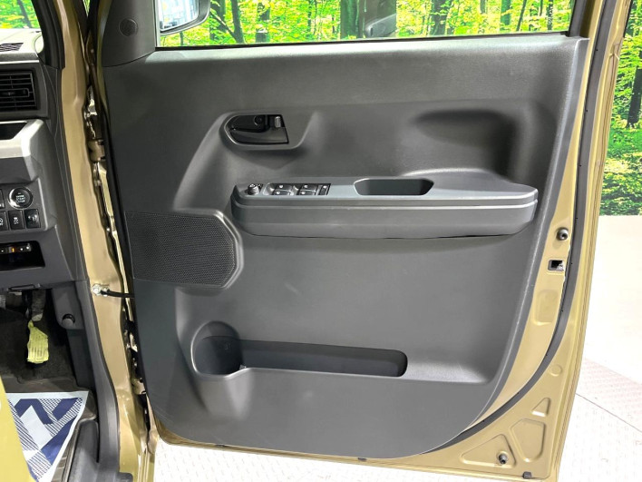 2018 Daihatsu Wake DBA-LA700S (UW-69f1f753801c3)[18]