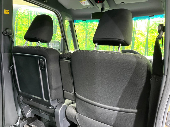 2018 Daihatsu Wake DBA-LA700S (UW-69f1f753801c3)[12]