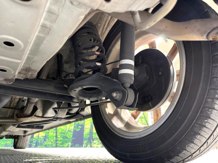 2018 Daihatsu Wake DBA-LA700S (UW-69f1f753801c3)[6]