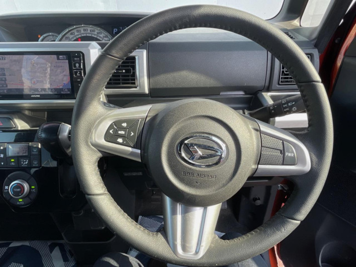 2017 Daihatsu Wake DBA-LA700S (UW-69f1f7538026b)[22]