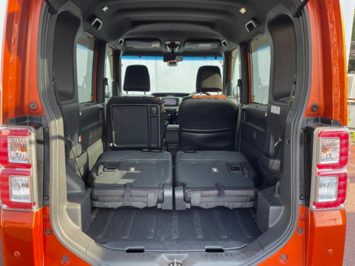 2017 Daihatsu Wake DBA-LA700S (UW-69f1f7538026b)[19]