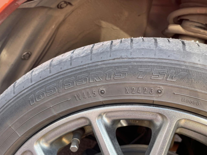 2017 Daihatsu Wake DBA-LA700S (UW-69f1f7538026b)[8]