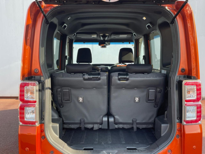 2017 Daihatsu Wake DBA-LA700S (UW-69f1f7538026b)[17]