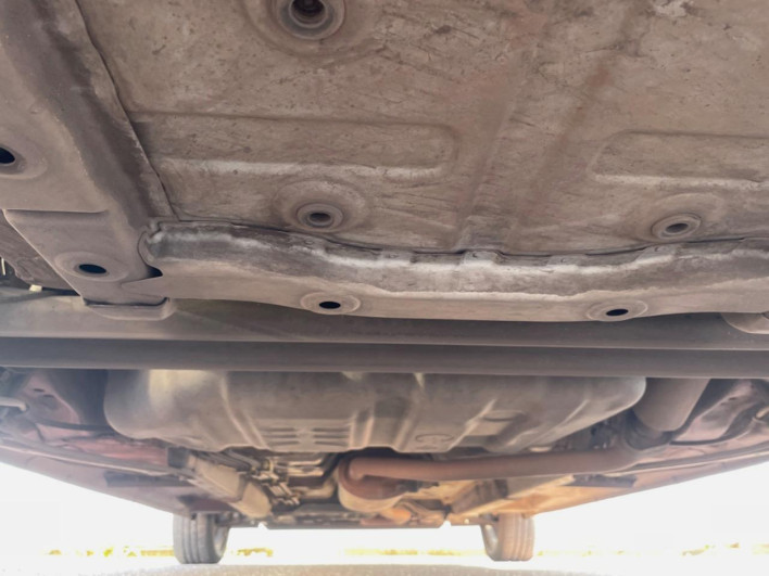 2017 Daihatsu Wake DBA-LA700S (UW-69f1f7538026b)[16]