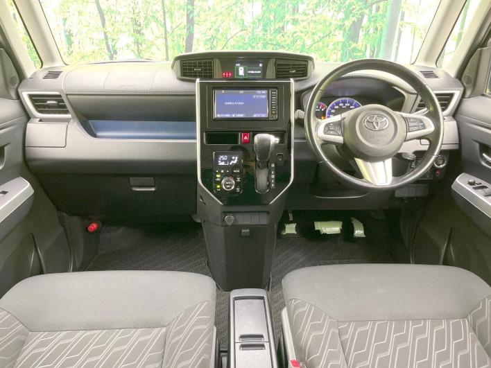 2018 Toyota Roomy DBA-M900A (UW-69f1f76157202)[28]