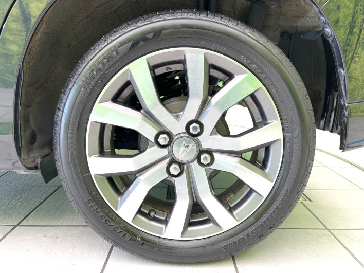 2017 Daihatsu Toll DBA-M900S (UW-69f1f76702b25)[10]