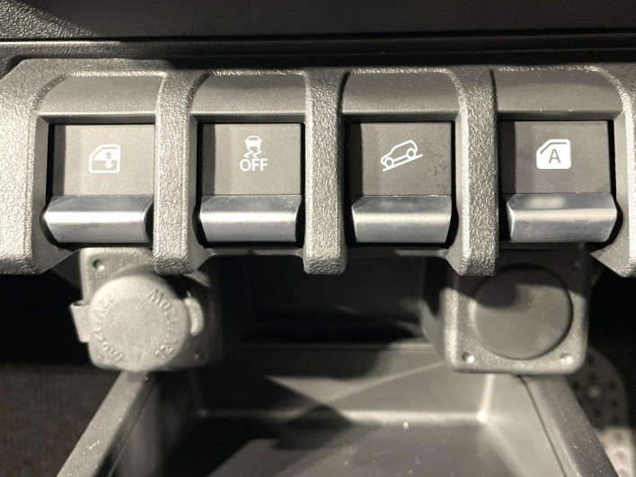 2025 Suzuki Jimny Nomad 3BA-JC74W (UW-69f1f76a10963)[22]