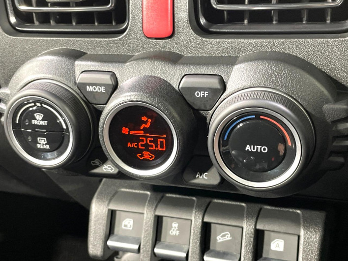 2025 Suzuki Jimny Nomad 3BA-JC74W (UW-69f1f76a10963)[21]