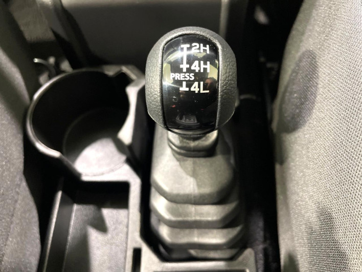 2025 Suzuki Jimny Nomad 3BA-JC74W (UW-69f1f76a10963)[26]