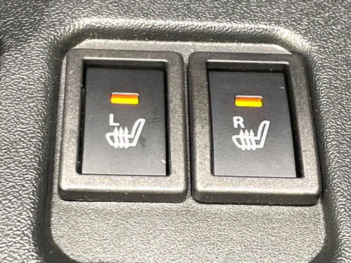 2025 Suzuki Jimny Nomad 3BA-JC74W (UW-69f1f76b87ae5)[21]