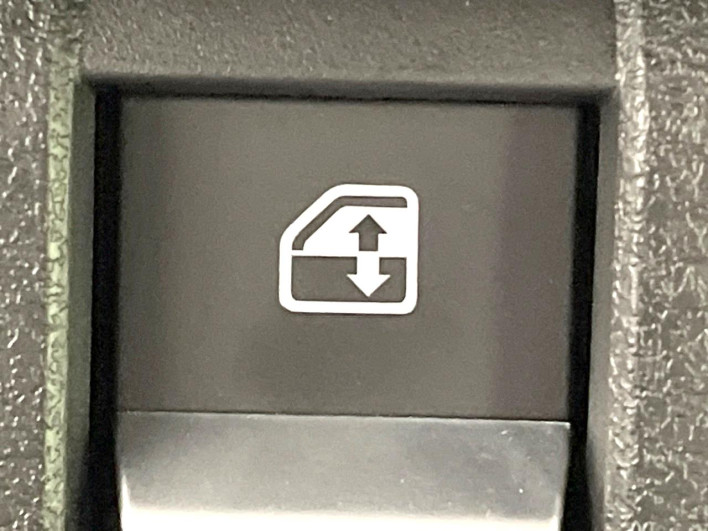 2025 Suzuki Jimny Nomad 3BA-JC74W (UW-69f1f76b88406)[20]