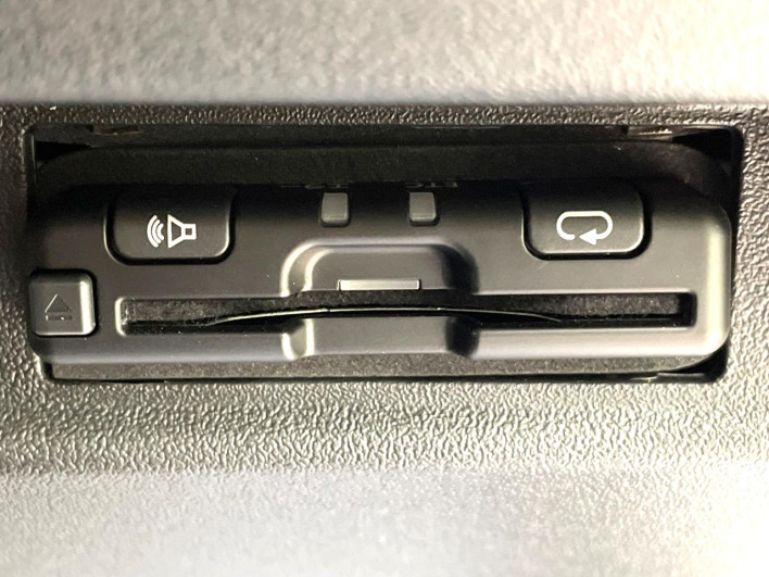 2025 Suzuki Jimny Nomad 3BA-JC74W (UW-69f1f76b88406)[13]