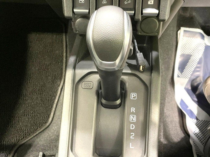 2025 Suzuki Jimny Nomad 3BA-JC74W (UW-69f1f76b88406)[16]