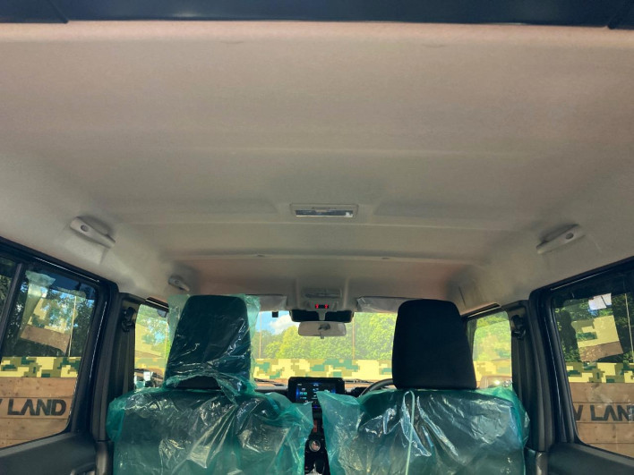 2026 Suzuki Jimny Nomad 3BA-JC74W (UW-69f1f76d6a875)[27]