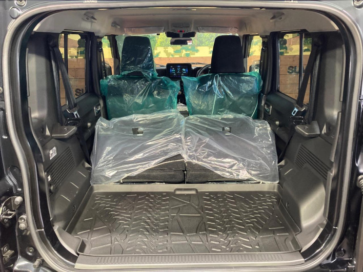 2026 Suzuki Jimny Nomad 3BA-JC74W (UW-69f1f76d6a875)[26]