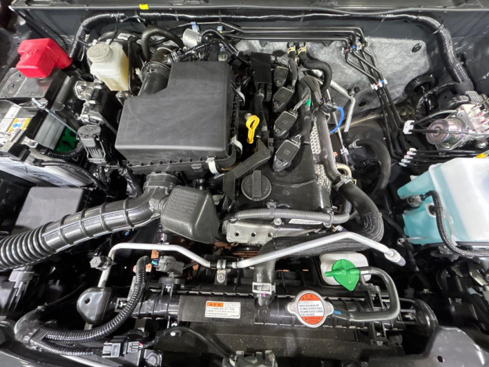 2026 Suzuki Jimny Nomad 3BA-JC74W (UW-69f1f76dc0347)[4]