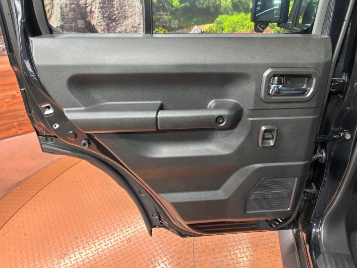 2026 Suzuki Jimny Nomad 3BA-JC74W (UW-69f1f76dc0347)[24]