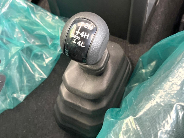 2026 Suzuki Jimny Nomad 3BA-JC74W (UW-69f1f76fa9eb7)[26]