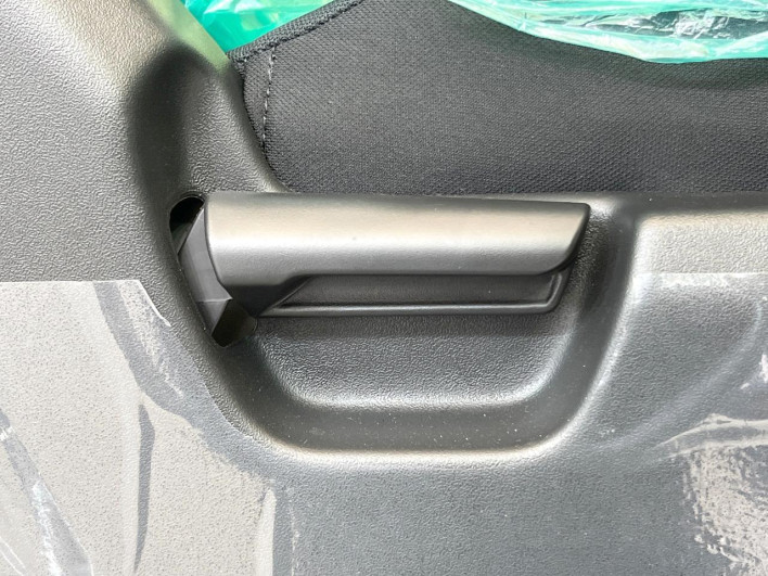 2026 Suzuki Jimny Nomad 3BA-JC74W (UW-69f1f76fa9eb7)[13]