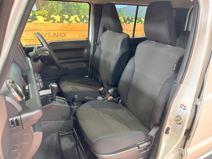 2026 Suzuki Jimny Nomad 3BA-JC74W (UW-69f1f7707d236)[24]