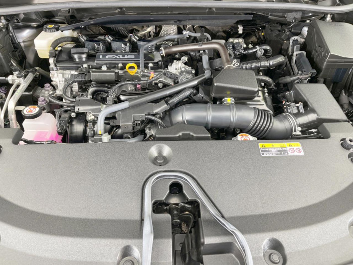 2024 Lexus LBX 6AA-MAYH15 (UW-69f1f7710a04a)[4]