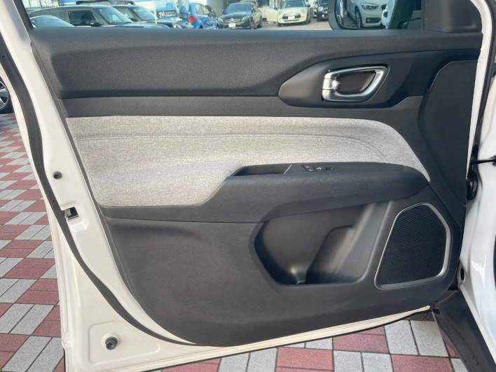 2023 Chrysler Jeep Compass 3BA-M624 (UW-69f1f7734ce85)[19]