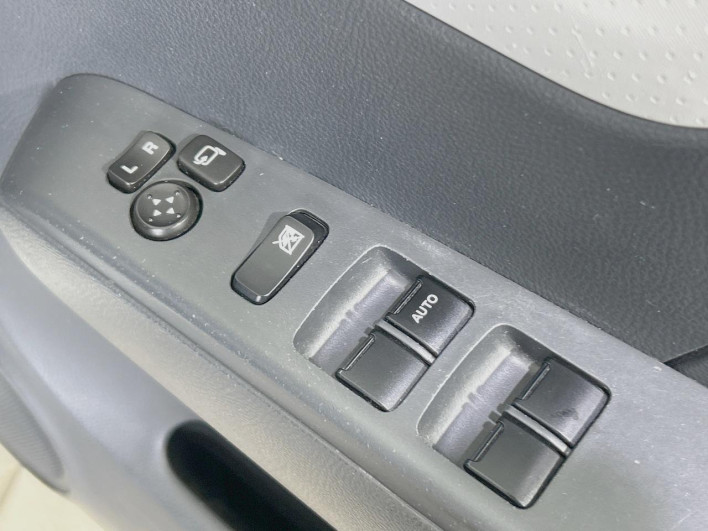 2012 Nissan Moco DBA-MG33S (UW-69f1f773c0ff5)[17]