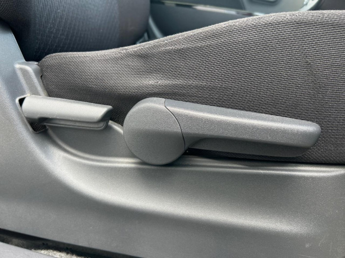 2013 Suzuki Wagon R Stingray DBA-MH34S (UW-69f1f777e8aa7)[21]