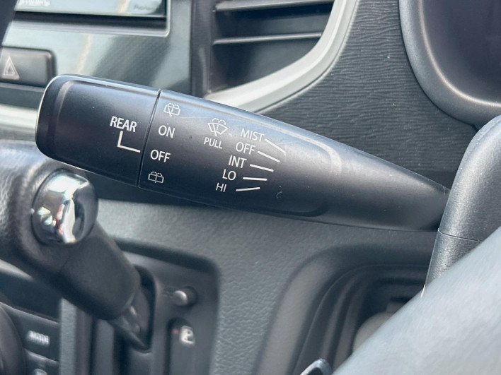 2013 Suzuki Wagon R Stingray DBA-MH34S (UW-69f1f777e8aa7)[29]