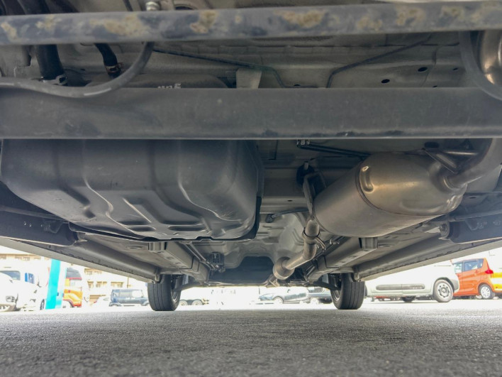 2013 Suzuki Wagon R Stingray DBA-MH34S (UW-69f1f777e8aa7)[11]