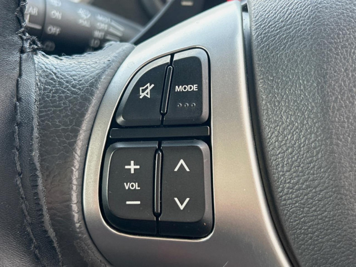 2013 Suzuki Wagon R Stingray DBA-MH34S (UW-69f1f777e8aa7)[25]