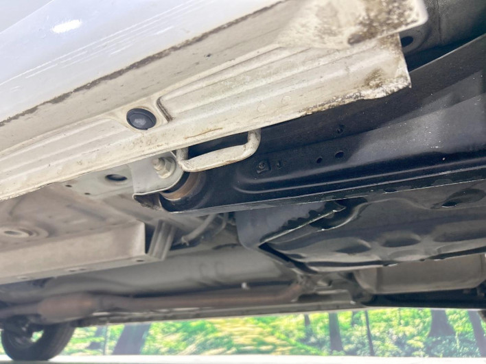 2015 Suzuki Wagon R Stingray DAA-MH44S (UW-69f1f77862ebc)[21]