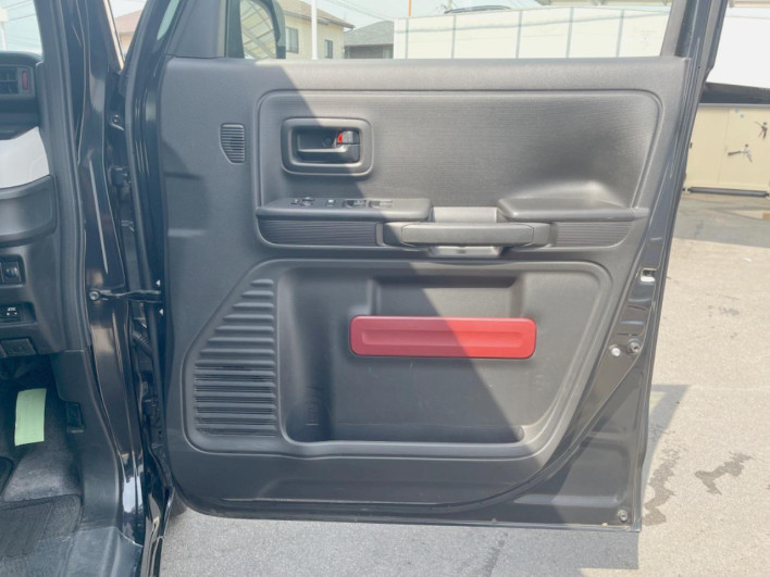 2018 Suzuki Spacia DAA-MK53S (UW-69f1f77cc7dca)[17]