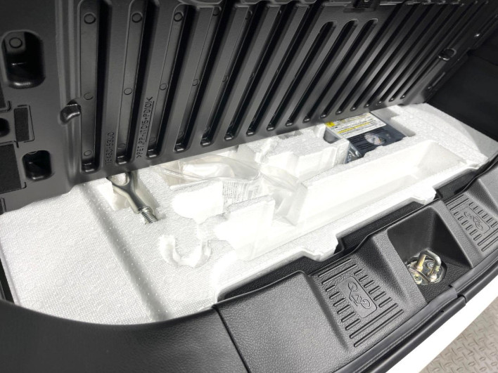 2024 Suzuki Spacia Custom 5AA-MK94S (UW-69f1f78229f19)[22]