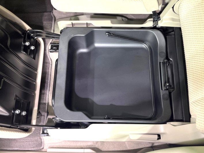 2013 Mazda Flair Wagon DBA-MM32S (UW-69f1f782cfeb0)[27]