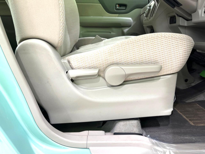 2013 Mazda Flair Wagon DBA-MM32S (UW-69f1f782cfeb0)[14]