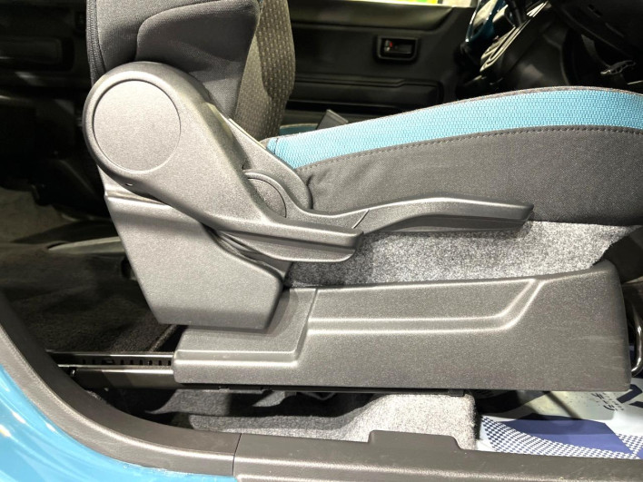 2022 Suzuki Hustler 5AA-MR92S (UW-69f1f78debadc)[13]