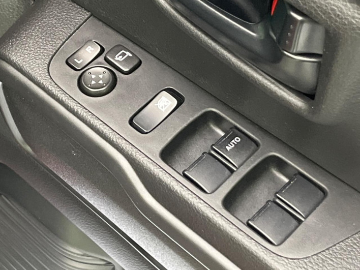 2022 Suzuki Hustler 5AA-MR92S (UW-69f1f78e7e58c)[25]