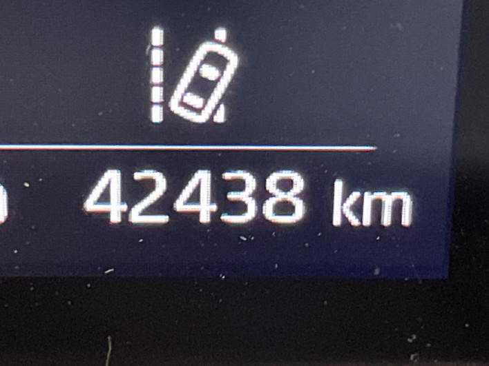 2021 Toyota Yaris 5BA-MXPA10 (UW-69f1f79aceaf2)[2]