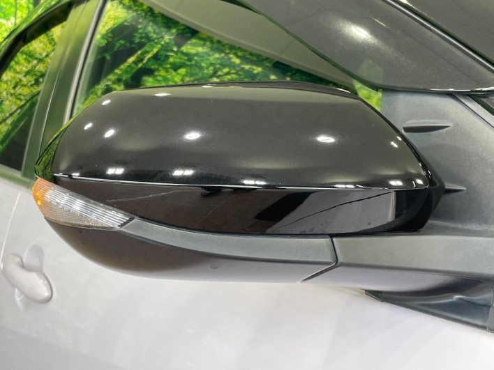 2021 Toyota Yaris 5BA-MXPA10 (UW-69f1f79aceaf2)[24]