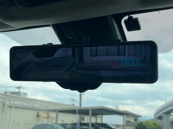 2022 Toyota Yaris Cross 6AA-MXPJ10 (UW-69f1f79db5e23)[7]