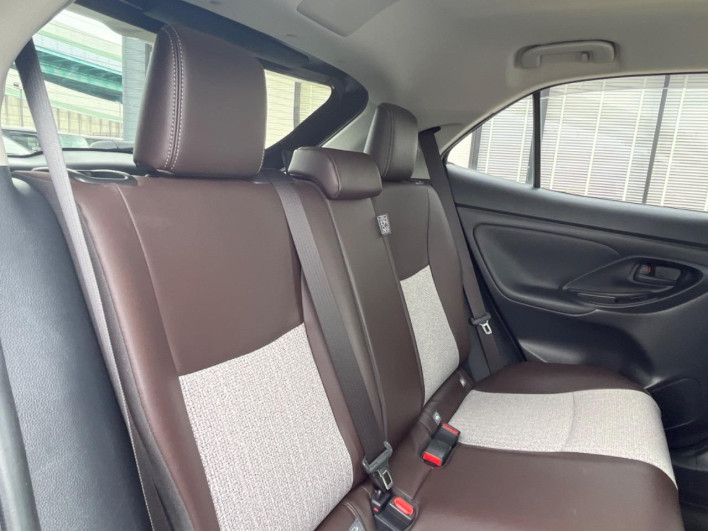 2022 Toyota Yaris Cross 6AA-MXPJ10 (UW-69f1f79db5e23)[24]