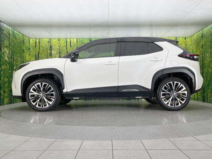 2021 Toyota Yaris Cross 6AA-MXPJ10 (UW-69f1f79e92277)[17]
