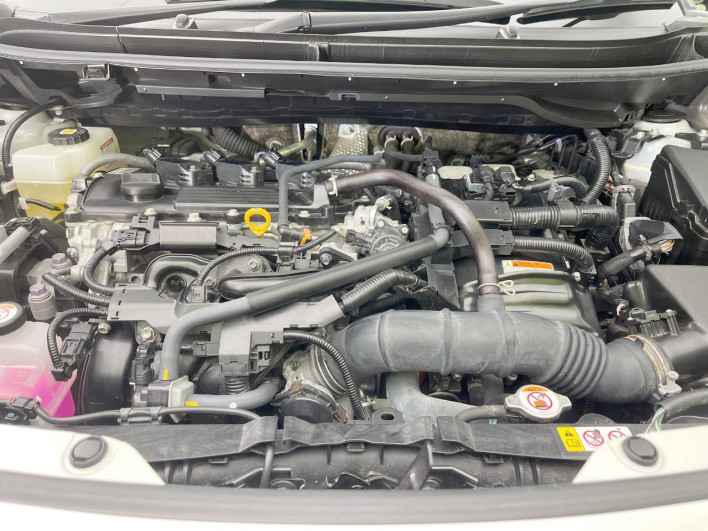 2021 Toyota Yaris Cross 6AA-MXPJ10 (UW-69f1f79e92277)[4]